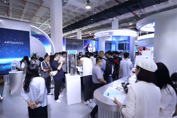 雅视集团携AMOS智能系统亮相北京展（CIOF2024）眼镜行业的智能化革新星空体育平台·app(图3)