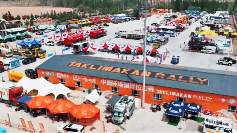 天山脚下“文旅盛宴”多元业态点燃假日经济引擎(图1)