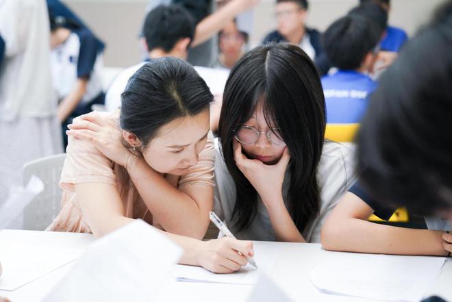 香港教育智慧+深圳创新基因:校长解码鲸帆“全人教育”培养体系(图4) 香港教育智慧+深圳创新基因:校长解码鲸帆“全人教育”培养体系(图4)