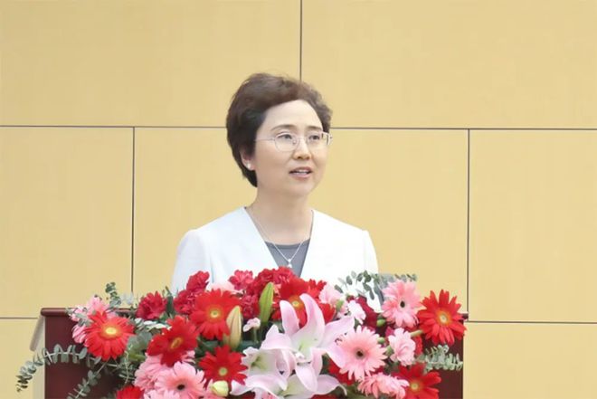 “2025北京市中小学加快推进教育数字化和人工智能教育的路径与策略校长论坛”成功举办(图8)