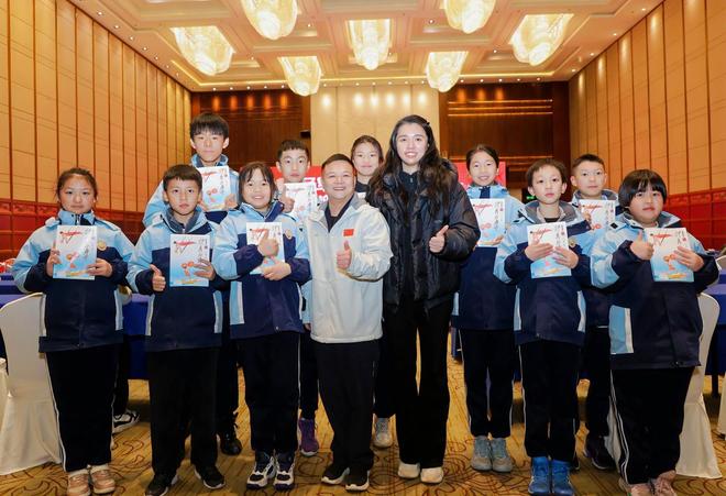 助力青少年体育发展湖南启动“冠军体育教育计划进校园”公益活动(图3)