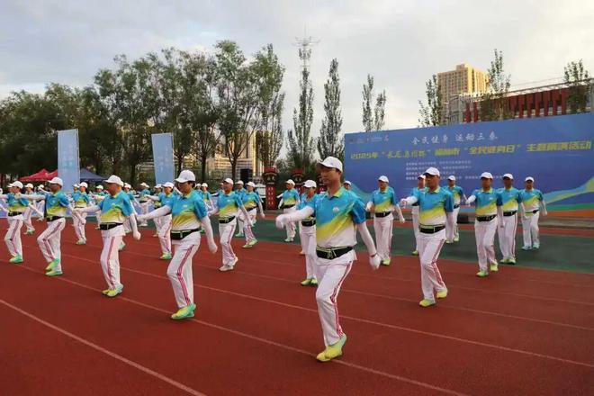 以赛营城以体惠民——记“全国群众体育先进单位”榆林市体育局(图3)